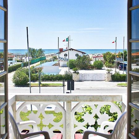 Hotel Poseidon Marina di Pietrasanta Buitenkant foto