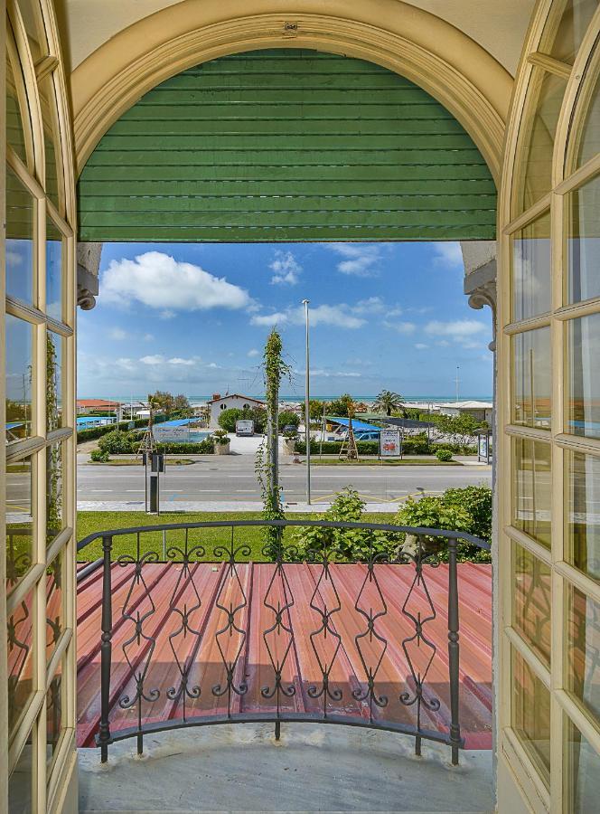 Hotel Poseidon Marina di Pietrasanta Buitenkant foto