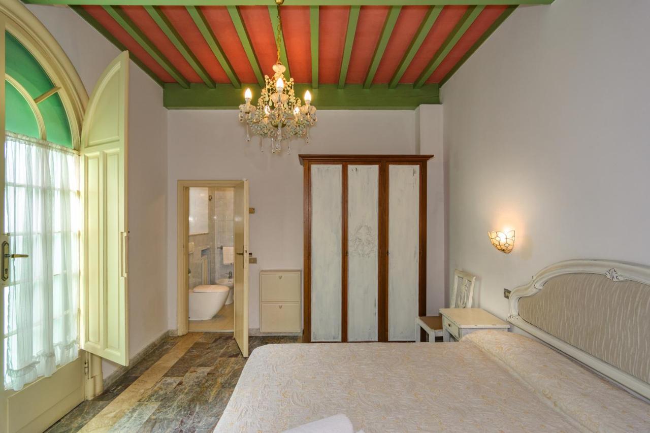 Hotel Poseidon Marina di Pietrasanta Buitenkant foto