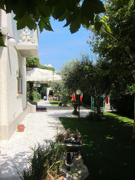 Hotel Poseidon Marina di Pietrasanta Buitenkant foto