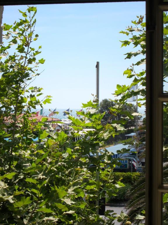 Hotel Poseidon Marina di Pietrasanta Buitenkant foto